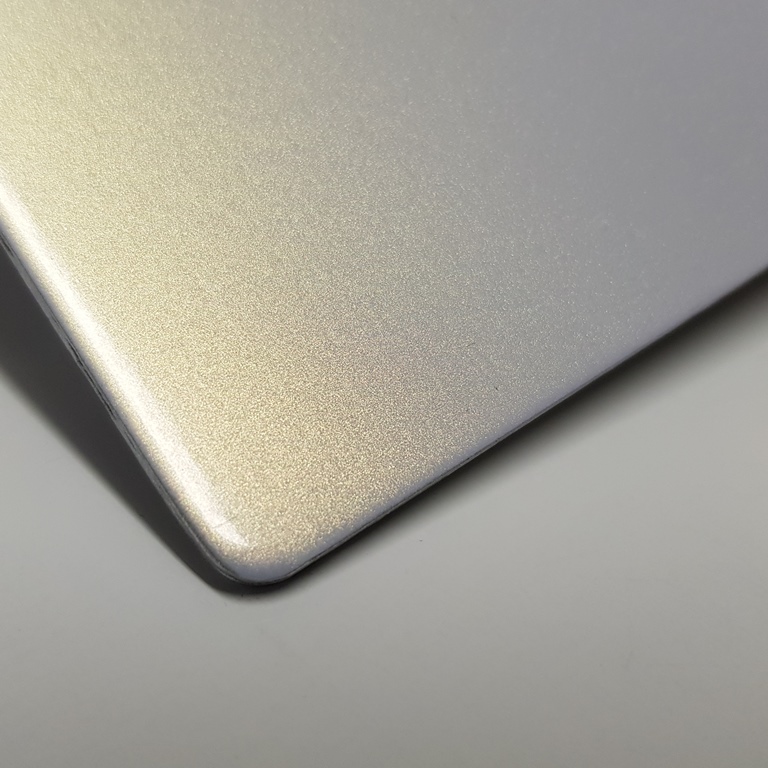 ULTRACORE Chromatic 2